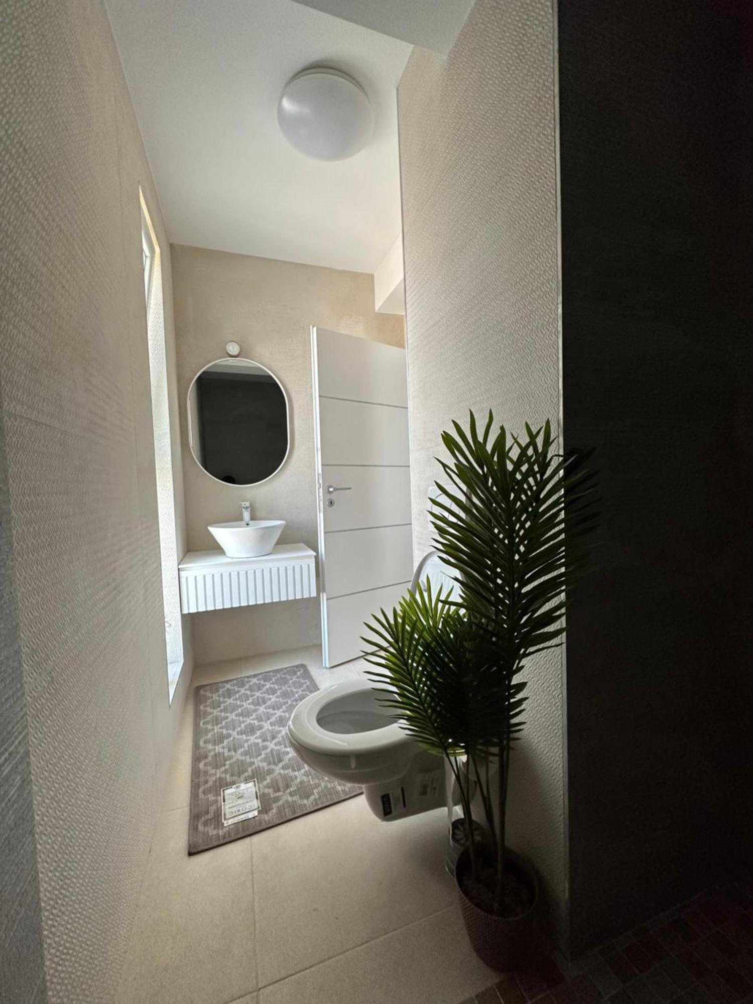 Apartamente Arinis Gura Humorului Luaran gambar